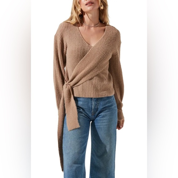 ASTR The Label Ribbed Wrap Front Brown Sweater - Picture 1 of 8